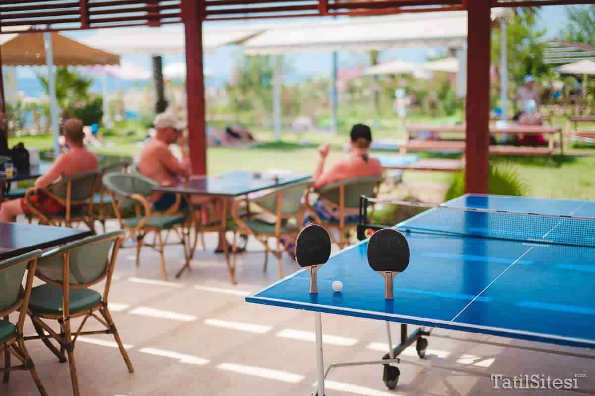 Loceanica Beach Resort Hotel